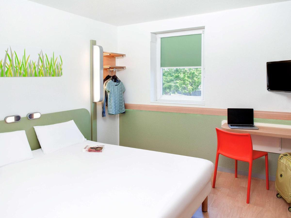 Ibis Budget Clermont Ferrand Centre Montferrand Clermont-Ferrand Exterior foto